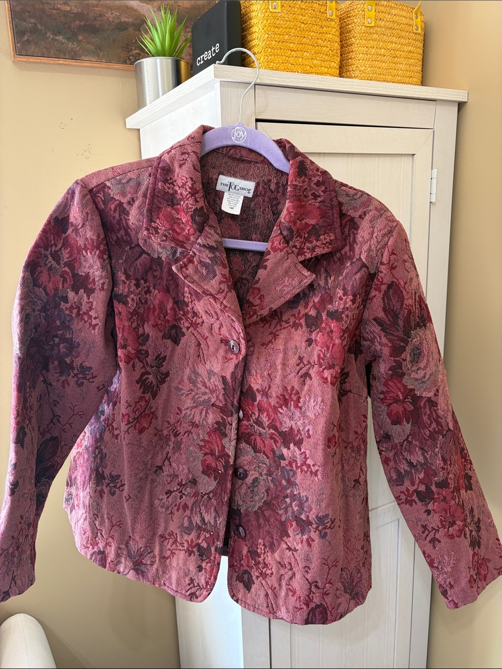 The Tog Shop Women's Rose Patterned Button Jacket